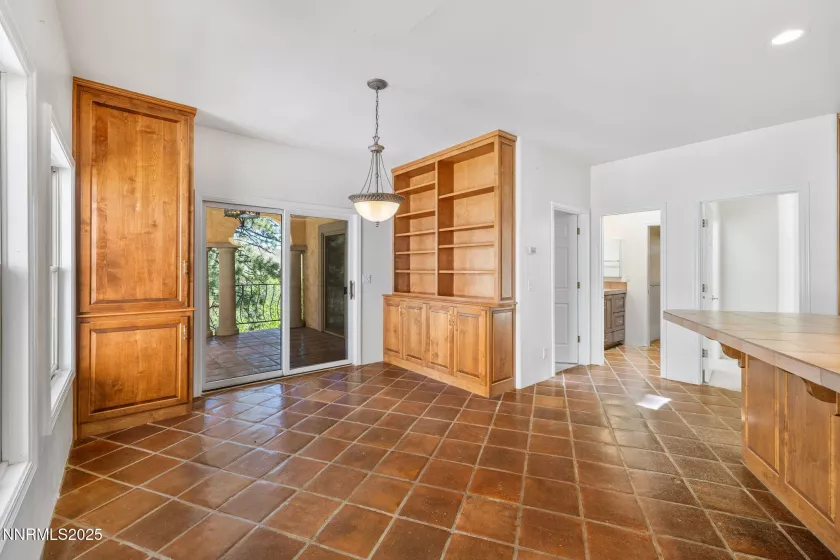 390 Sylvan, Verdi, Nevada 89439, 4 Bedrooms Bedrooms, ,5 BathroomsBathrooms,Residential,Residential,Sylvan,250050202