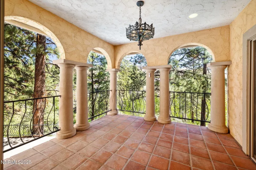 390 Sylvan, Verdi, Nevada 89439, 4 Bedrooms Bedrooms, ,5 BathroomsBathrooms,Residential,Residential,Sylvan,250050202