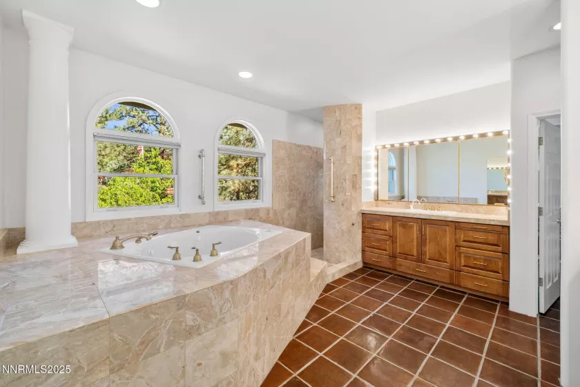 390 Sylvan, Verdi, Nevada 89439, 4 Bedrooms Bedrooms, ,5 BathroomsBathrooms,Residential,Residential,Sylvan,250050202