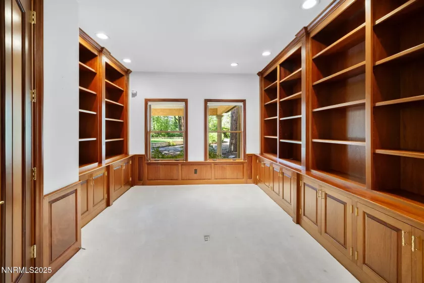 390 Sylvan, Verdi, Nevada 89439, 4 Bedrooms Bedrooms, ,5 BathroomsBathrooms,Residential,Residential,Sylvan,250050202