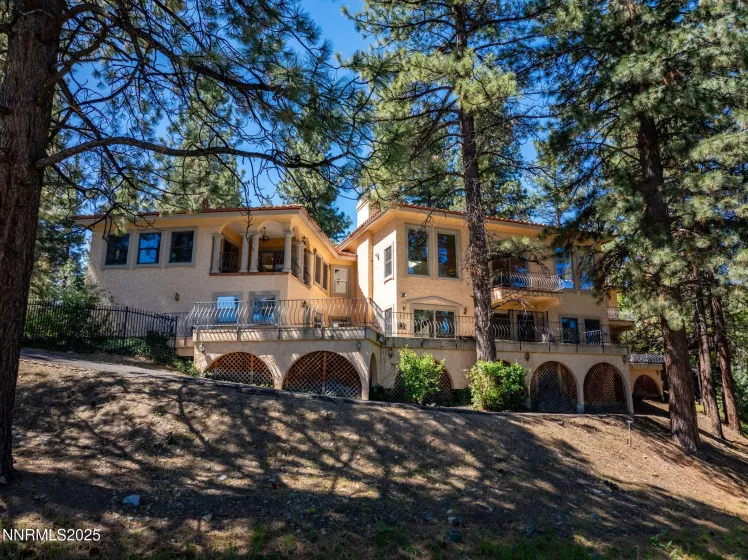390 Sylvan, Verdi, Nevada 89439, 4 Bedrooms Bedrooms, ,5 BathroomsBathrooms,Residential,Residential,Sylvan,250050202