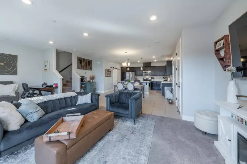1855 Dark Horse, Reno, Nevada 89521, 3 Bedrooms Bedrooms, ,3 BathroomsBathrooms,Residential,Residential,Dark Horse,250050204