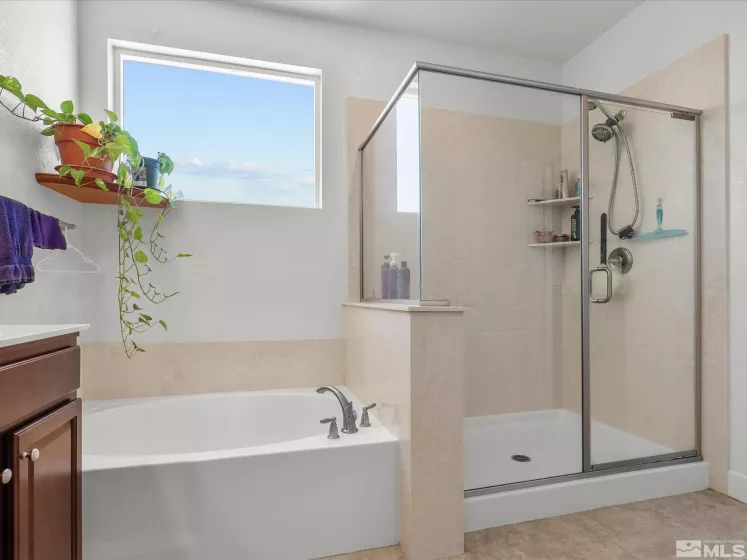 2401 Bridgetown, Sparks, Nevada 89436, 4 Bedrooms Bedrooms, ,4 BathroomsBathrooms,Residential,Residential,Bridgetown,250006500