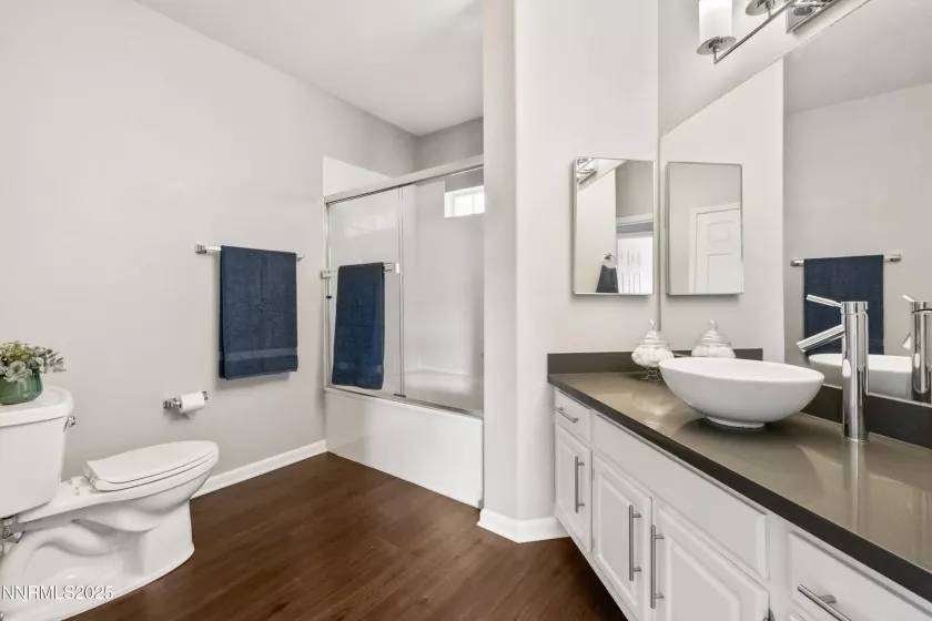 900 Meadows, Reno, Nevada 89521, 2 Bedrooms Bedrooms, ,2 BathroomsBathrooms,Residential,Residential,Meadows,250050206