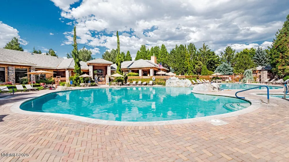 900 Meadows, Reno, Nevada 89521, 2 Bedrooms Bedrooms, ,2 BathroomsBathrooms,Residential,Residential,Meadows,250050206