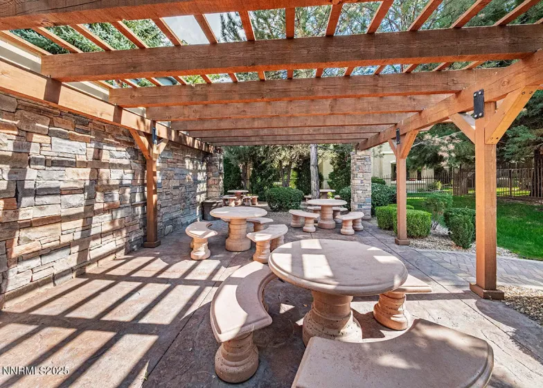 900 Meadows, Reno, Nevada 89521, 2 Bedrooms Bedrooms, ,2 BathroomsBathrooms,Residential,Residential,Meadows,250050206
