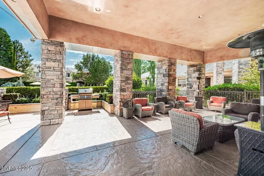 900 Meadows, Reno, Nevada 89521, 2 Bedrooms Bedrooms, ,2 BathroomsBathrooms,Residential,Residential,Meadows,250050206