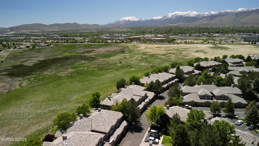 900 Meadows, Reno, Nevada 89521, 2 Bedrooms Bedrooms, ,2 BathroomsBathrooms,Residential,Residential,Meadows,250050206