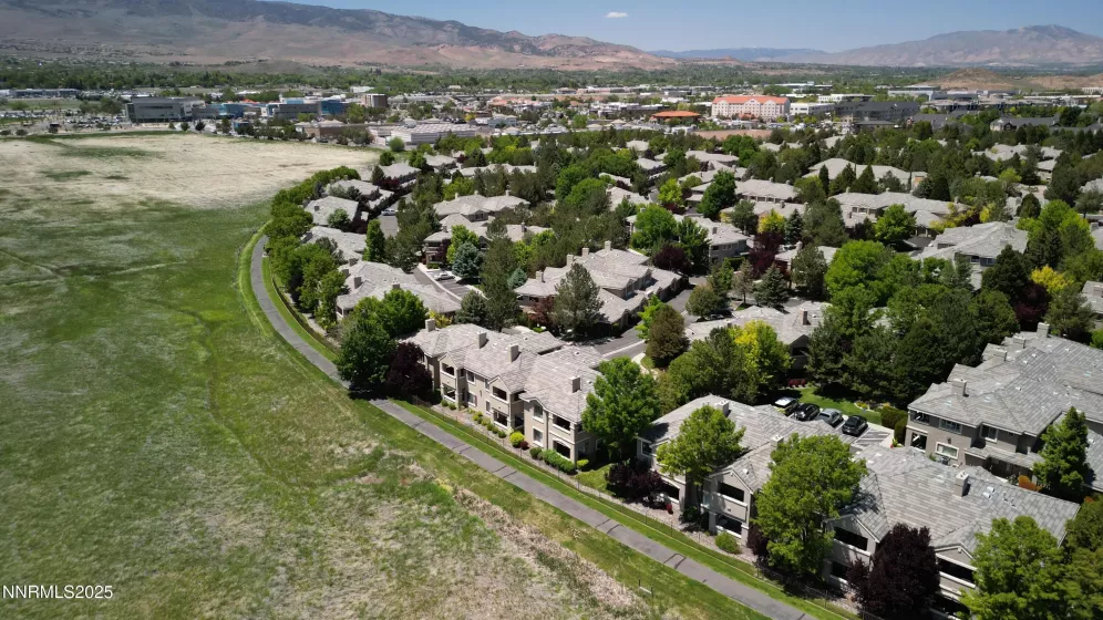 900 Meadows, Reno, Nevada 89521, 2 Bedrooms Bedrooms, ,2 BathroomsBathrooms,Residential,Residential,Meadows,250050206
