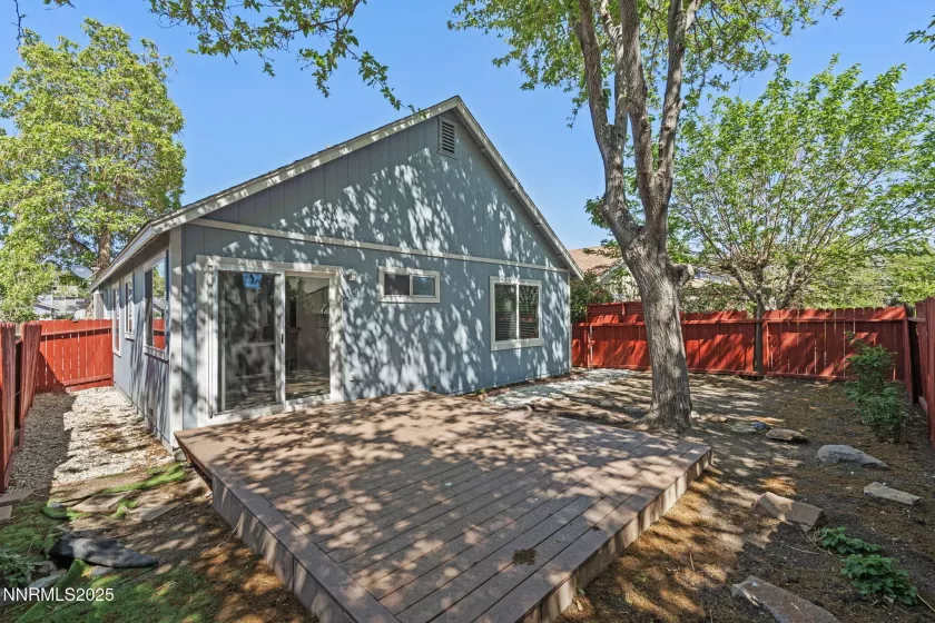 1821 Fargo, Sparks, Nevada 89434, 3 Bedrooms Bedrooms, ,2 BathroomsBathrooms,Residential,Residential,Fargo,250050227