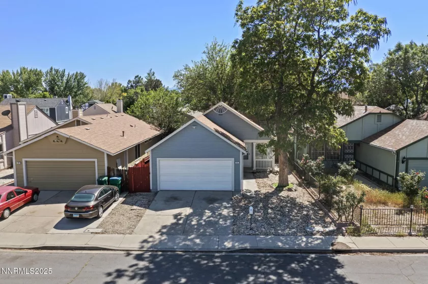 1821 Fargo, Sparks, Nevada 89434, 3 Bedrooms Bedrooms, ,2 BathroomsBathrooms,Residential,Residential,Fargo,250050227