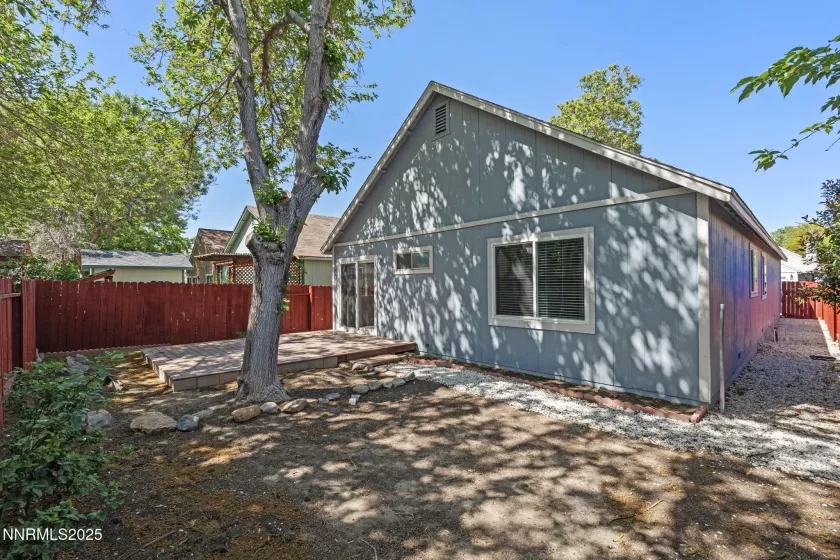 1821 Fargo, Sparks, Nevada 89434, 3 Bedrooms Bedrooms, ,2 BathroomsBathrooms,Residential,Residential,Fargo,250050227