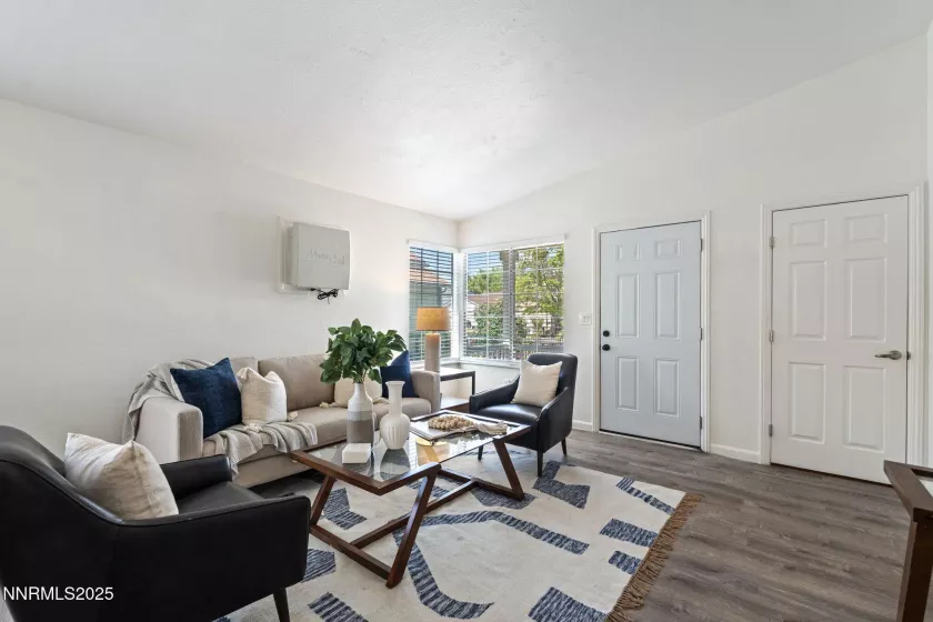 1821 Fargo, Sparks, Nevada 89434, 3 Bedrooms Bedrooms, ,2 BathroomsBathrooms,Residential,Residential,Fargo,250050227