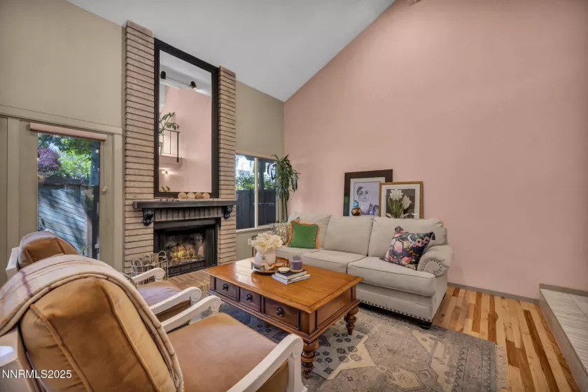 4307 Clyde, Reno, Nevada 89509, 2 Bedrooms Bedrooms, ,3 BathroomsBathrooms,Residential,Residential,Clyde,250050229