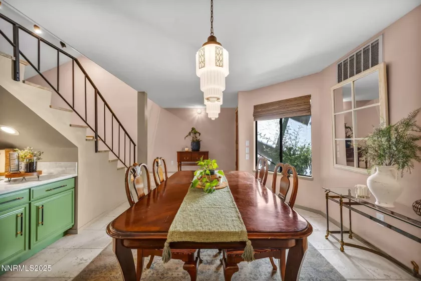 4307 Clyde, Reno, Nevada 89509, 2 Bedrooms Bedrooms, ,3 BathroomsBathrooms,Residential,Residential,Clyde,250050229
