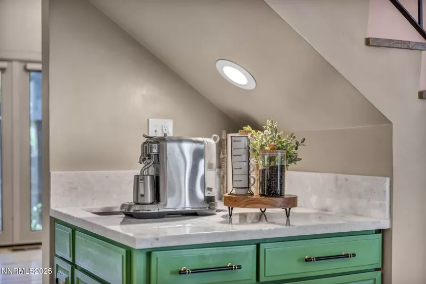 4307 Clyde, Reno, Nevada 89509, 2 Bedrooms Bedrooms, ,3 BathroomsBathrooms,Residential,Residential,Clyde,250050229
