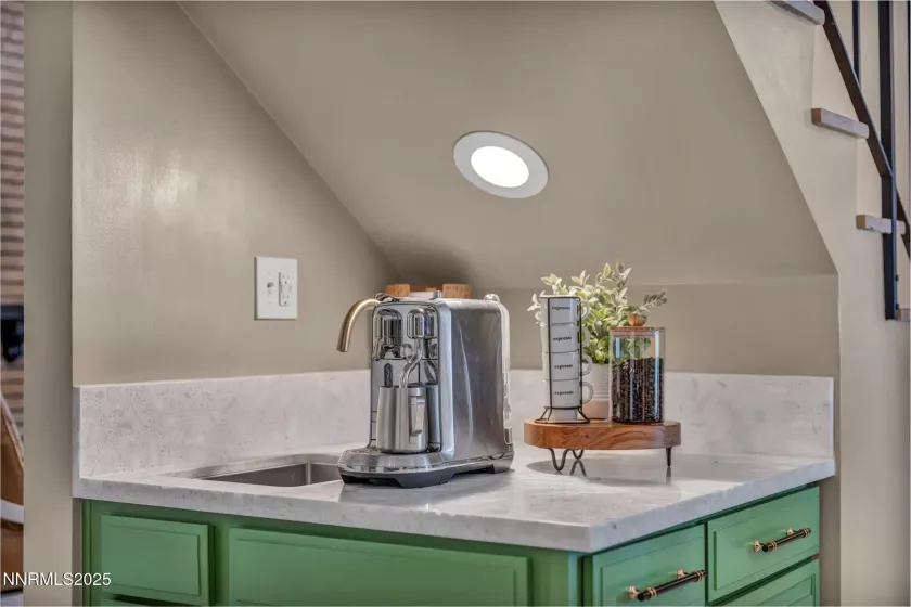4307 Clyde, Reno, Nevada 89509, 2 Bedrooms Bedrooms, ,3 BathroomsBathrooms,Residential,Residential,Clyde,250050229