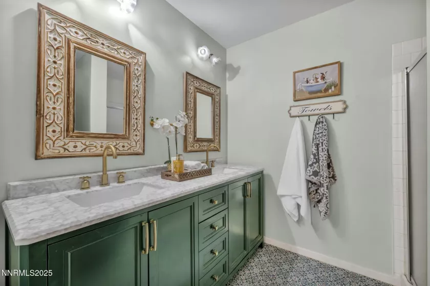 4307 Clyde, Reno, Nevada 89509, 2 Bedrooms Bedrooms, ,3 BathroomsBathrooms,Residential,Residential,Clyde,250050229