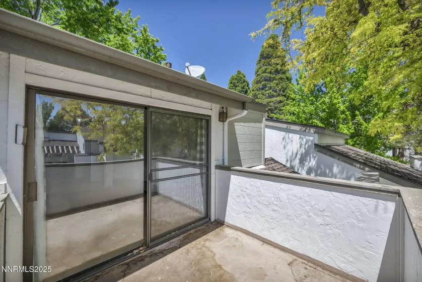 4307 Clyde, Reno, Nevada 89509, 2 Bedrooms Bedrooms, ,3 BathroomsBathrooms,Residential,Residential,Clyde,250050229