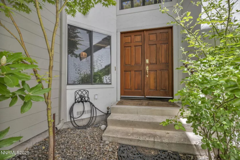 4307 Clyde, Reno, Nevada 89509, 2 Bedrooms Bedrooms, ,3 BathroomsBathrooms,Residential,Residential,Clyde,250050229