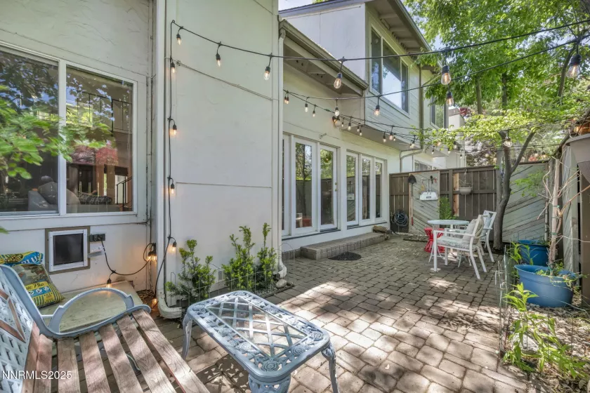 4307 Clyde, Reno, Nevada 89509, 2 Bedrooms Bedrooms, ,3 BathroomsBathrooms,Residential,Residential,Clyde,250050229