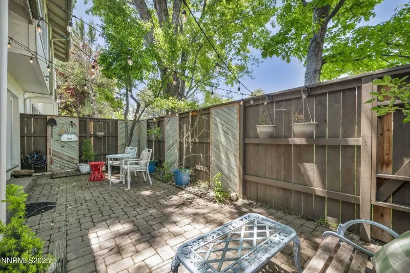 4307 Clyde, Reno, Nevada 89509, 2 Bedrooms Bedrooms, ,3 BathroomsBathrooms,Residential,Residential,Clyde,250050229