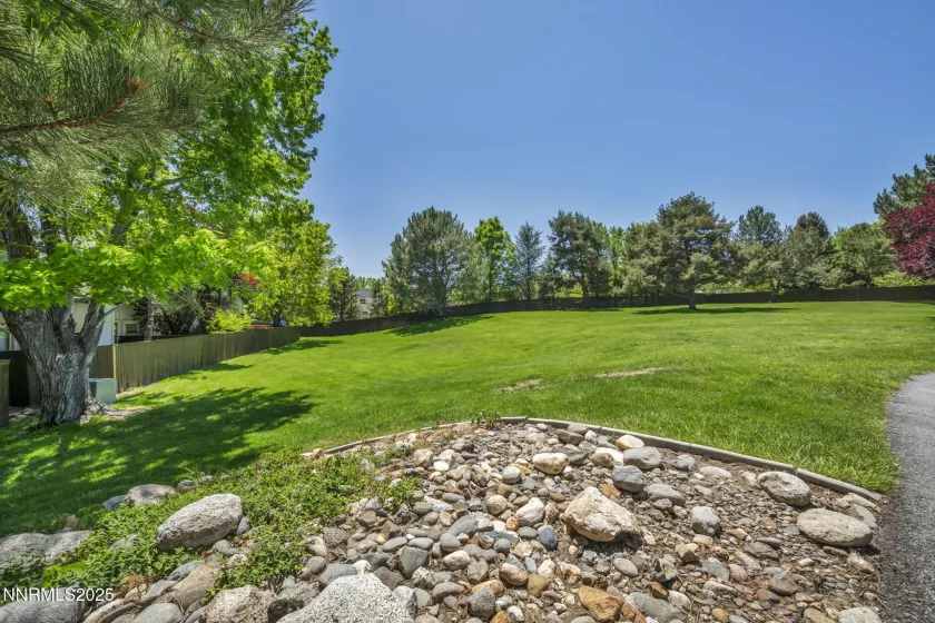 4307 Clyde, Reno, Nevada 89509, 2 Bedrooms Bedrooms, ,3 BathroomsBathrooms,Residential,Residential,Clyde,250050229