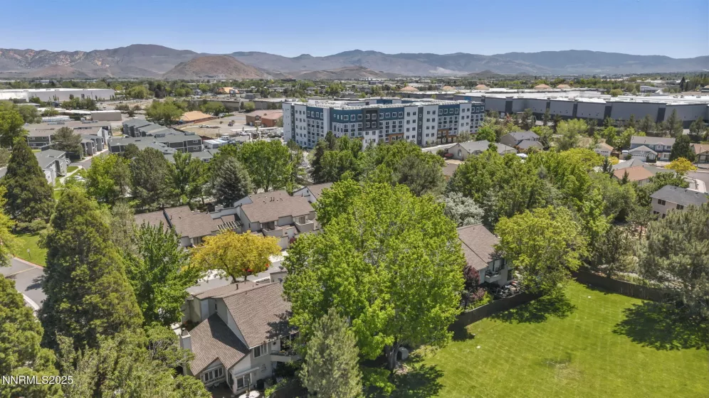4307 Clyde, Reno, Nevada 89509, 2 Bedrooms Bedrooms, ,3 BathroomsBathrooms,Residential,Residential,Clyde,250050229