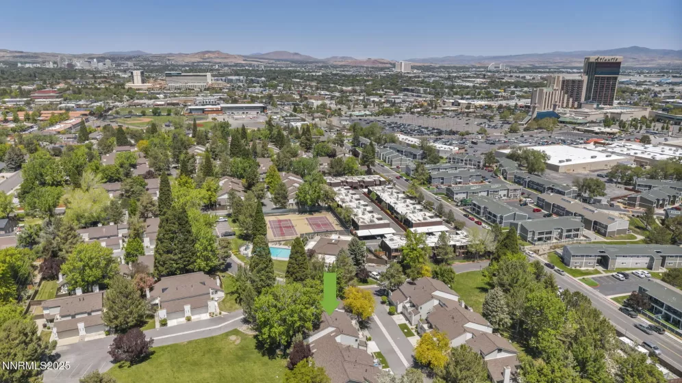 4307 Clyde, Reno, Nevada 89509, 2 Bedrooms Bedrooms, ,3 BathroomsBathrooms,Residential,Residential,Clyde,250050229