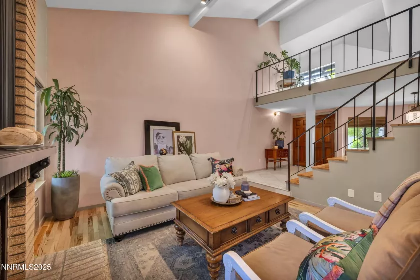 4307 Clyde, Reno, Nevada 89509, 2 Bedrooms Bedrooms, ,3 BathroomsBathrooms,Residential,Residential,Clyde,250050229