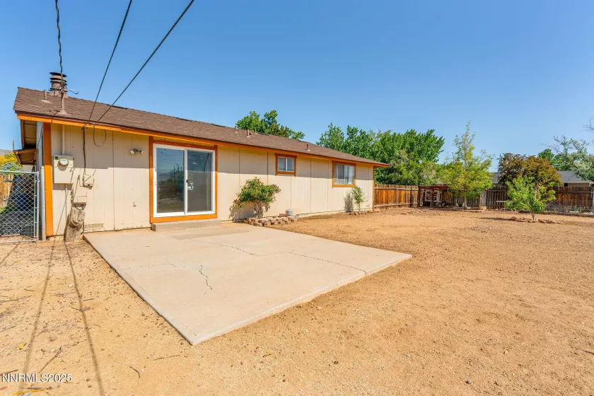 12 Patterson, Sparks, Nevada 89436, 3 Bedrooms Bedrooms, ,2 BathroomsBathrooms,Residential,Residential,Patterson,250050245