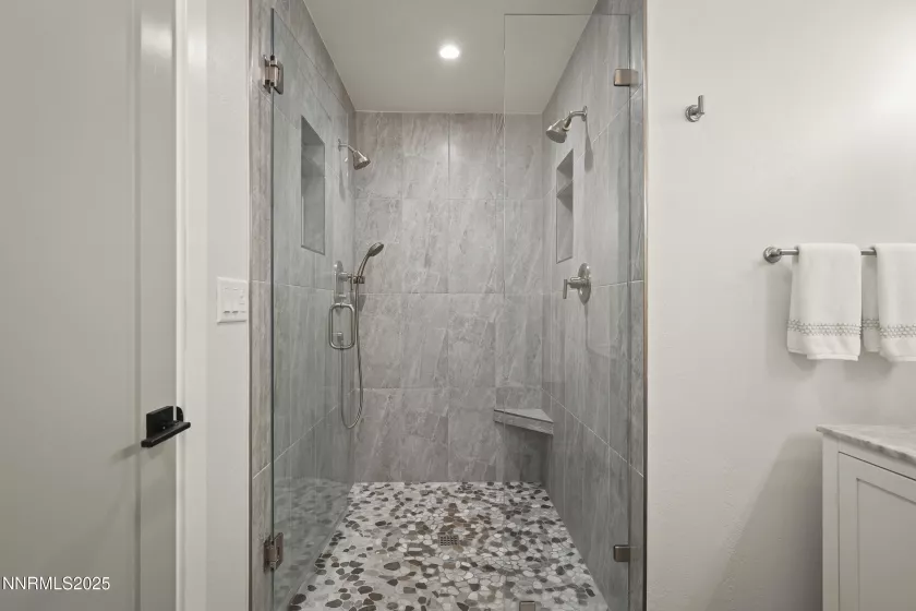 1000 Lakeshore, Incline Village, Nevada 89451, 3 Bedrooms Bedrooms, ,3 BathroomsBathrooms,Residential,Residential,Lakeshore,250050253