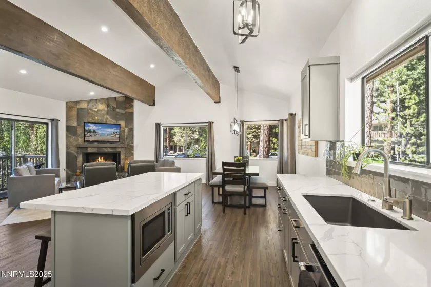 1000 Lakeshore, Incline Village, Nevada 89451, 3 Bedrooms Bedrooms, ,3 BathroomsBathrooms,Residential,Residential,Lakeshore,250050253