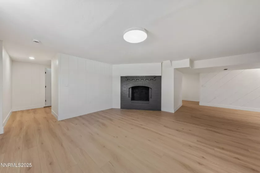 DAYLIGHT BASEMENT - GREAT ROOM / REC ROOM
