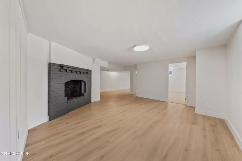 DAYLIGHT BASEMENT - GREAT ROOM / REC ROOM