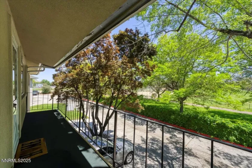 5030 Tahiti, Reno, Nevada 89502, 2 Bedrooms Bedrooms, ,1 BathroomBathrooms,Residential,Residential,Tahiti,250050251