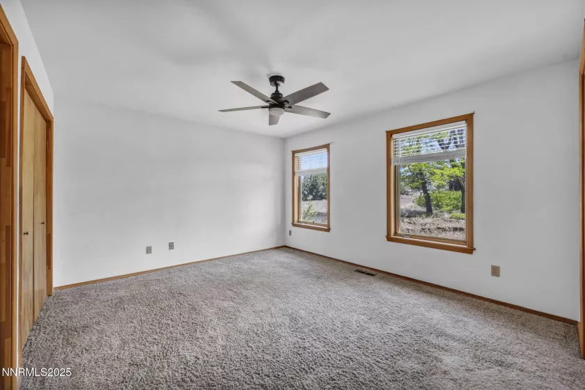 670 Valle Verde, Sparks, Nevada 89441, 3 Bedrooms Bedrooms, ,3 BathroomsBathrooms,Residential,Residential,Valle Verde,250050254