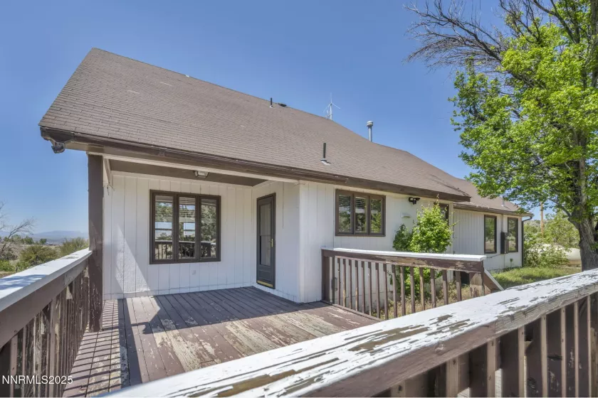670 Valle Verde, Sparks, Nevada 89441, 3 Bedrooms Bedrooms, ,3 BathroomsBathrooms,Residential,Residential,Valle Verde,250050254