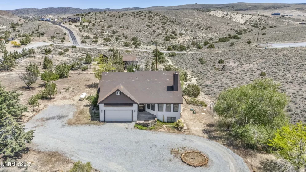 670 Valle Verde, Sparks, Nevada 89441, 3 Bedrooms Bedrooms, ,3 BathroomsBathrooms,Residential,Residential,Valle Verde,250050254