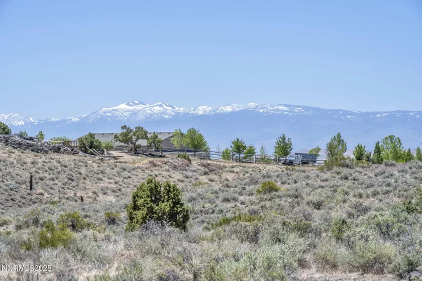 670 Valle Verde, Sparks, Nevada 89441, 3 Bedrooms Bedrooms, ,3 BathroomsBathrooms,Residential,Residential,Valle Verde,250050254