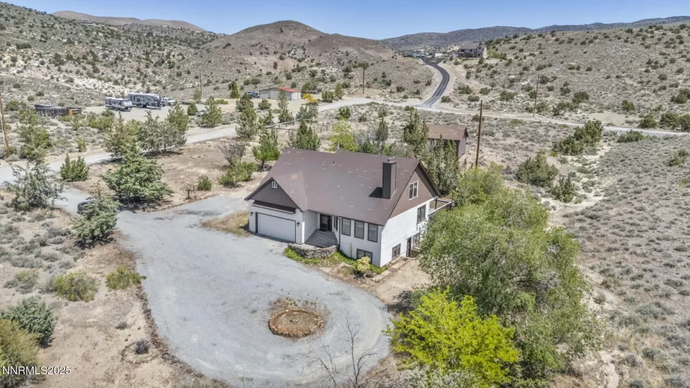 670 Valle Verde, Sparks, Nevada 89441, 3 Bedrooms Bedrooms, ,3 BathroomsBathrooms,Residential,Residential,Valle Verde,250050254