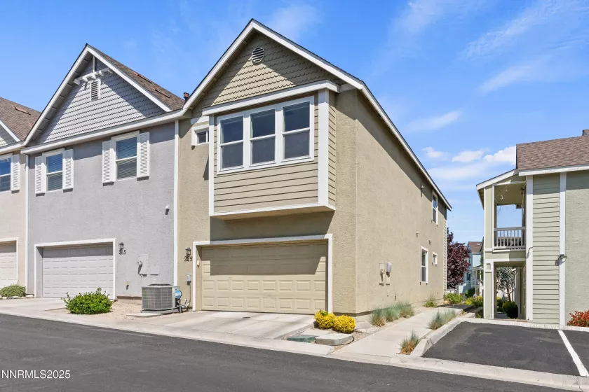 225 Lafayette, Reno, Nevada 89509, 3 Bedrooms Bedrooms, ,3 BathroomsBathrooms,Residential,Residential,Lafayette,250050255
