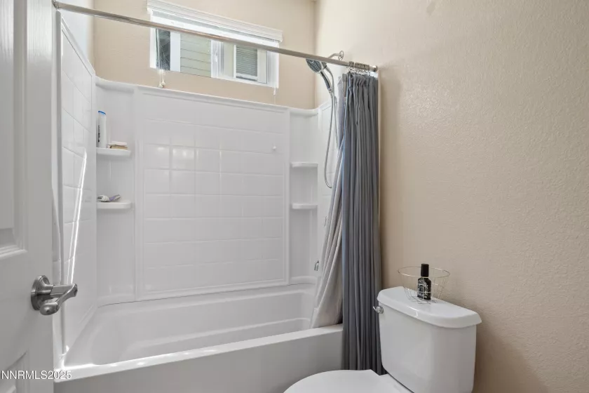 225 Lafayette, Reno, Nevada 89509, 3 Bedrooms Bedrooms, ,3 BathroomsBathrooms,Residential,Residential,Lafayette,250050255