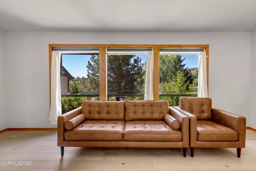2593 Chaparral, Reno, Nevada 89509, 3 Bedrooms Bedrooms, ,3 BathroomsBathrooms,Residential,Residential,Chaparral,250050256