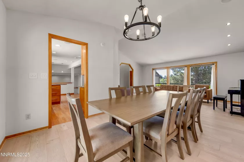 2593 Chaparral, Reno, Nevada 89509, 3 Bedrooms Bedrooms, ,3 BathroomsBathrooms,Residential,Residential,Chaparral,250050256