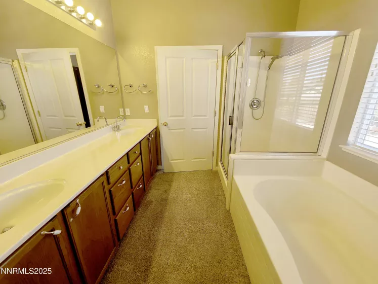 580 Boulder Peak, Sparks, Nevada 89436, 3 Bedrooms Bedrooms, ,2 BathroomsBathrooms,Residential,Residential,Boulder Peak,250050258