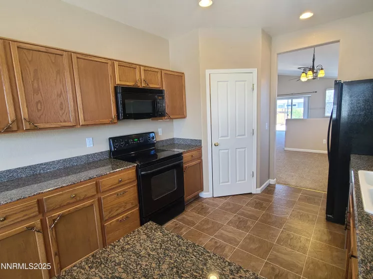 580 Boulder Peak, Sparks, Nevada 89436, 3 Bedrooms Bedrooms, ,2 BathroomsBathrooms,Residential,Residential,Boulder Peak,250050258