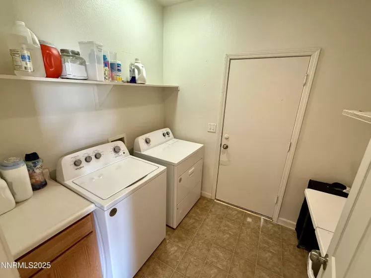 1224 Mountain Rose, Fernley, Nevada 89408, 3 Bedrooms Bedrooms, ,2 BathroomsBathrooms,Residential,Residential,Mountain Rose,250050259