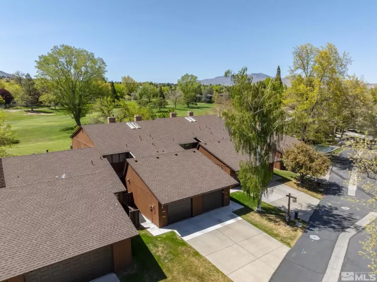 1963 Villa, Reno, Nevada 89509, 2 Bedrooms Bedrooms, ,3 BathroomsBathrooms,Residential,Residential,Villa,250006486