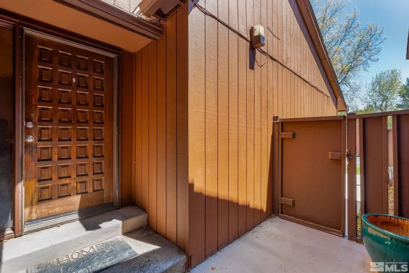 1963 Villa, Reno, Nevada 89509, 2 Bedrooms Bedrooms, ,3 BathroomsBathrooms,Residential,Residential,Villa,250006486